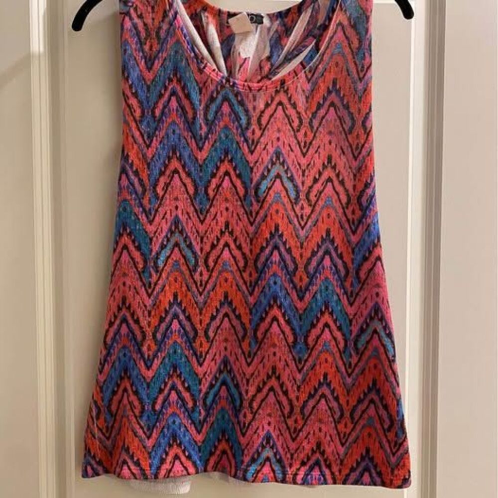 Vintage Deb Shops XL Racerback Top – Zigzag Pattern